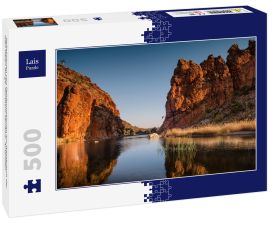 Lais Puzzle - Reflektionen von Felsformationen am Wasserloch der Glen Helen Gorge, Northern Territory, Australien - 500 Teile