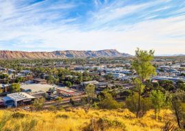 Lais Puzzle - Die Stadt Alice Springs inmitten der Wüste, Australien - 500 & 1.000 Teile