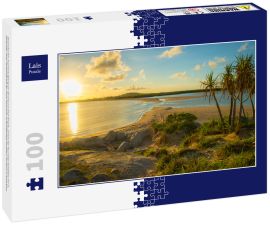 Lais Puzzle - Dramatischer Sonnenaufgang am Strand von East Woody, einem bei Touristen beliebten Ort in Nhulunby, einer Gemeinde auf der Gove Peninsula im Bundesstaat Northern Territory in Australien - 100 Teile