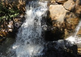 Lais Puzzle - Kothapally oder Kothapalli Wasserfälle in der Nähe von Lambasingi, Indien - 500 & 1.000 Teile