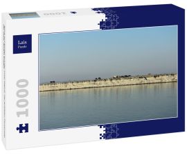 Lais Puzzle - Blick auf Büffel auf der Insel Majuli, der größten Flussinsel der Welt, Assam Indien - 1.000 Teile