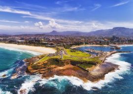 Lais Puzzle - Wollong Head vom Meer aus, Australien - 500 & 1.000 Teile