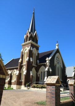 Lais Puzzle - St. Pauls Presbyterianische Kirche in Armidale, Australien - 500 & 1.000 Teile