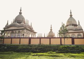 Lais Puzzle - Shanti Ashram, Jorhat, Assam, Indien - 500 & 1.000 Teile