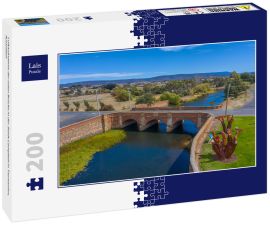 Lais Puzzle - Luftaufnahme der roten Brücke in der Stadt Campbell in Tasmanien, Australien - 200 Teile