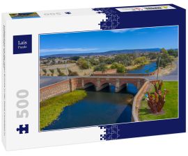 Lais Puzzle - Luftaufnahme der roten Brücke in der Stadt Campbell in Tasmanien, Australien - 500 Teile
