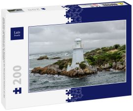Lais Puzzle - Hells Gate Lighthouse an der Mündung des Macquarie Harbour an der Westküste von Tasmanien, Australien - 200 Teile