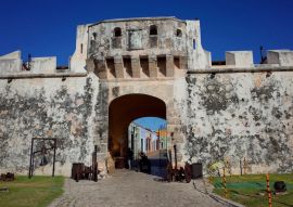 Lais Puzzle - Das Eingangstor zur ummauerten Stadt Campeche in Mexiko - 500 & 1.000 Teile