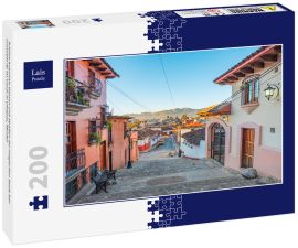 Lais Puzzle - Schöne koloniale Gassen und Straßen der magischen Stadt San Cristobal de las Casas in Chiapas, Mexiko - 200 Teile
