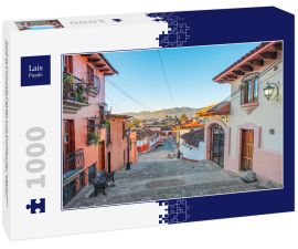 Lais Puzzle - Schöne koloniale Gassen und Straßen der magischen Stadt San Cristobal de las Casas in Chiapas, Mexiko - 1.000 Teile