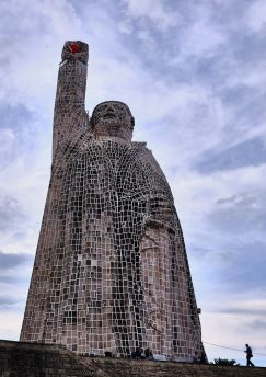 Lais Puzzle - Morelos-Denkmal auf der Janitzio-Insel im Patzcuaro-See, Mexiko - 500 & 1.000 Teile
