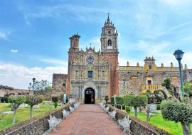Lais Puzzle - San Francisco Acatepec - eine Kirche in Cholula, Puebla, Mexiko - 500 & 1.000 Teile