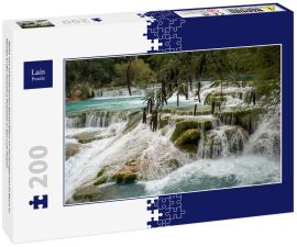 Lais Puzzle - Reihe von türkisfarbenen Wasserfällen im Dschungel von El Meco in Mexiko in der Huasteca Potosina in San Luis Potosi. - 200 Teile