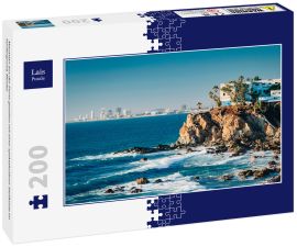 Lais Puzzle - Mazatlan aus der Ferne gesehen mit einer spektakulären Steilküste im Vordergrund, Mexiko - 200 Teile
