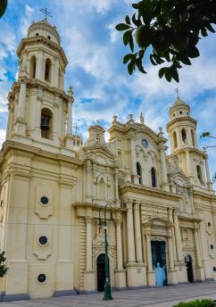Lais Puzzle - Kathedrale Mariä Himmelfahrt - Hermosillo, Mexiko - 500 & 1.000 Teile