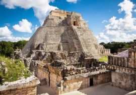 Lais Puzzle - Magier (Piramide del adivino) in der alten Maya-Stadt Uxmal, Mexiko - 500 & 1.000 Teile