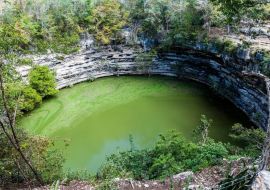 Lais Puzzle - Heilige Cenote an der archäologischen Stätte Chichen Itza, Mexiko - 500 & 1.000 Teile