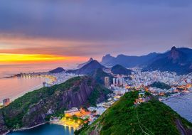 Lais Puzzle - Blick bei Sonnenuntergang auf Copacabana, Corcovado und Botafogo in Rio de Janeiro. Brasilien - 500 & 1.000 Teile