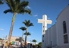 Lais Puzzle - Rat Unserer Lieben Frau vom Guten Rat der Stadt Arapiraca, Brasilien - 500 & 1.000 Teile