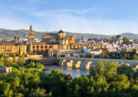 Lais Puzzle - Kathedrale, Mezquita und römische Brücke, Córdoba, Spanien - 500 & 1.000 Teile
