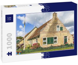 Lais Puzzle - Eine der schönen alten Hütten (erbaut 1516) auf der Insel Ameland - 1.000 Teile