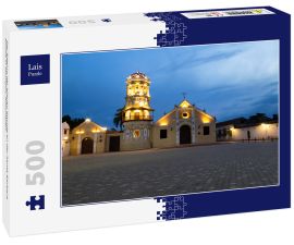 Lais Puzzle - Der Beginn der blauen Stunde an der Santa Barbara Kirche in Mompox, Kolumbien. - 500 Teile