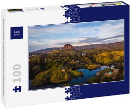 Lais Puzzle - Felsenansicht Berg mit Wolken piedra del peñol antioquia kolumbien - 100 Teile
