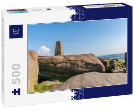Lais Puzzle - Steine auf der Spitze von Stanage Edge bei Hathersage in den East Midlands, Peak District, Derbyshire, England - 500 Teile