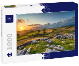 Lais Puzzle - Dramatischer Sonnenuntergang über schöner Landschaft bei den Winskill Stones, England - 1.000 Teile