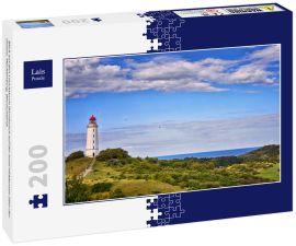 Lais Puzzle - Blick auf den Leuchtturm Dornbusch auf der Insel Hiddensee über der Ostsee, Mecklenburg, Deutschland.  - 200 Teile