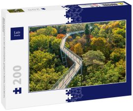 Lais Puzzle - Blick auf Amino aus den Baumwipfeln, gelegen in Beelitz, Land Berlin, Deutschland  - 200 Teile