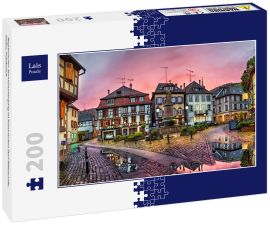 Lais Puzzle - Regnerischer Sonnenuntergang im historischen Dorf Ribeauville, Elsass, Frankreich - 200 Teile