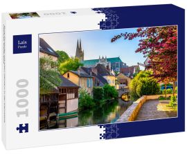 Lais Puzzle - Eure-Flussufer mit alten Häusern in der Kleinstadt Chartres, Frankreich - 1.000 Teile