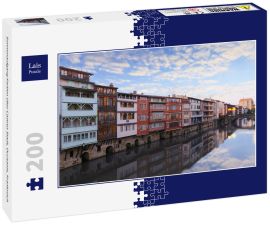 Lais Puzzle - Sonnenaufgang Farben über Castres Stadt, Occitanie, Frankreich - 200 Teile