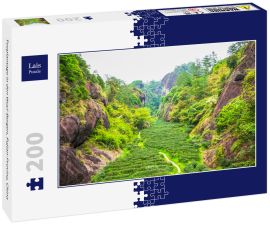 Lais Puzzle - Teeplantage in den Wuyi-Bergen, Fujian-Provinz, China - 200 Teile