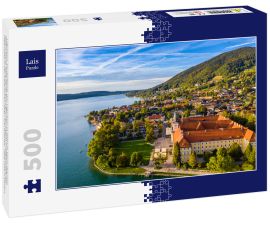 Lais Puzzle - Tegernsee, Deutschland. Der Tegernsee in Rottach-Egern (Bayern), Deutschland, nahe der österreichischen Grenze. Luftaufnahme des Tegernsees in den bayerischen Alpen. Bad Wiessee. Tegernsee in Bayern. - 500 Teile
