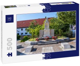 Lais Puzzle - Stadt Germering, Landkreis Fürstenfeldbruck, Oberbayern, Deutschland: Panorama des Ehrendenkmals - 500 Teile