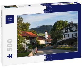 Lais Puzzle - Idyllisches Städtchen an der Romantischen Straße am Fuße der deutschen Alpen. Foto aufgenommen in Roßhaupten, Bayern, Deutschland. - 500 Teile