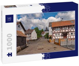 Lais Puzzle - Altstadt von Bindsachsen, einem Ortsteil von Kefenrod in Hessen, Deutschland - 1.000 Teile