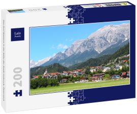 Lais Puzzle - Das Dorf Wattens in der Nähe der Stadt Insbruck, Österreich - 200 Teile