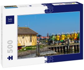Lais Puzzle - Hafen Terschelling mit Blick auf die gelagerten Bojen - 500 Teile