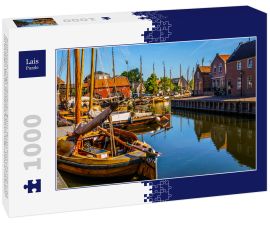 Lais Puzzle - Traditionelle niederländische Botter-Fischerboote im Hafen des historischen Dorfes Spakenburg-Bunschoten. Das Dorf war einst ein wichtiges Fischereizentrum am jetzt aufgestauten IJselmeer - 1.000 Teile