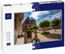 Lais Puzzle - Das alte Stadtzentrum mit dem Korenmarkt der mittelalterlichen Stadt Kampen in Overijssel in den Niederlanden - 100 Teile