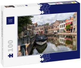 Lais Puzzle - Traditionelle hölzerne Segelschiffe im Wasserkanal. Alter historischer Hafen von Schiedam, die Niederlande - 100 Teile