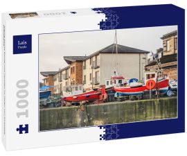 Lais Puzzle - Kleine bunte Boote und Yachten im Hafen von Kirkcaldy Schottland - 1.000 Teile