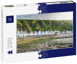 Lais Puzzle - Sonniger Nachmittag in Pennan, kleines Dorf in Aberdeenshire, Schottland - 200 Teile