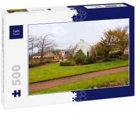 Lais Puzzle - Park im Zentrum des kleinen Dorfes Banton in North Lanarkshire, Schottland - 500 Teile