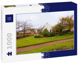 Lais Puzzle - Park im Zentrum des kleinen Dorfes Banton in North Lanarkshire, Schottland - 1.000 Teile