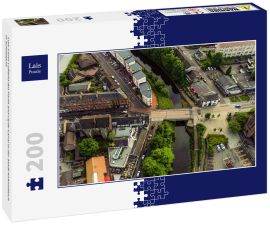 Lais Puzzle - Low-Level-Luftbild des Forth and Clyde Canal in der Stadt Kirkintilloch in Schottland - 200 Teile