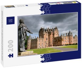 Lais Puzzle - Vorderer Rasen von Glamis Castle, dem Elternhaus der Königinmutter, mit einer Bleistatue von König James I. von England und König James VI. von Schottland - 200 Teile